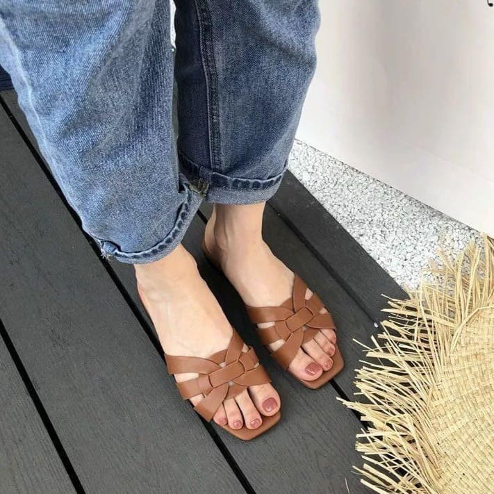 SELICA slippers