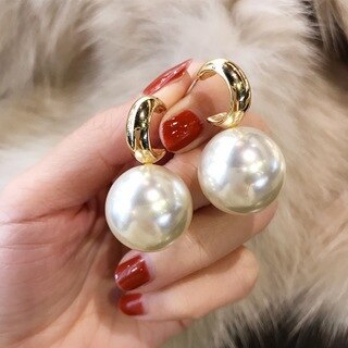 BARO pearl earrings