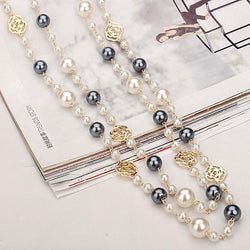 CAMELIA pearl necklace